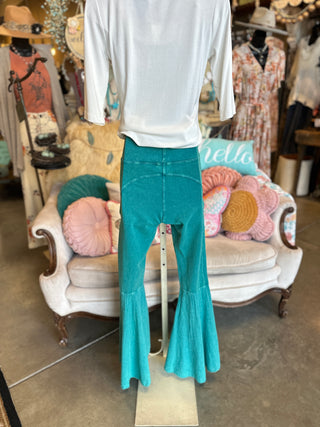 Turquoise or Black Flared Yoga Pant
