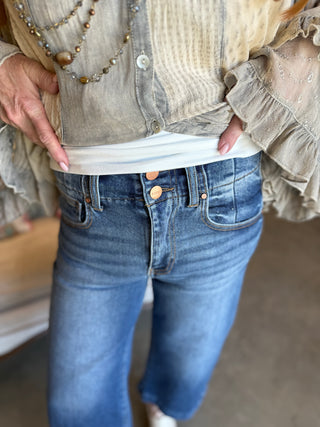 Risen Double Button Crop Jean