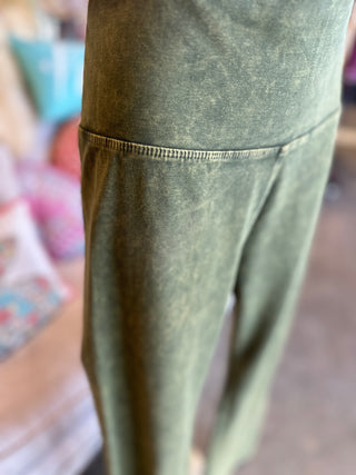 Black/Brown, Camel, Black, Denim Blue, Turquoise and Olive Yoga Pant