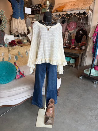 Cream Ruffled Lace Poncho