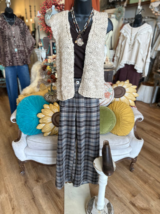 Oatmeal or Mocha Open Front Chunky Vest