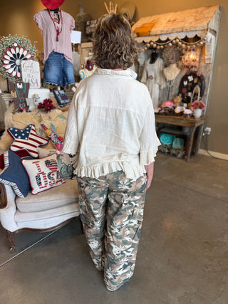 Camouflage Floral Print Twill Cargo Pant