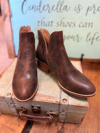 Corkys Vanish Bootie in Espresso Crinkle or Cream