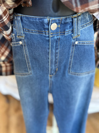 Frayed Hem Patch Pocket Jean