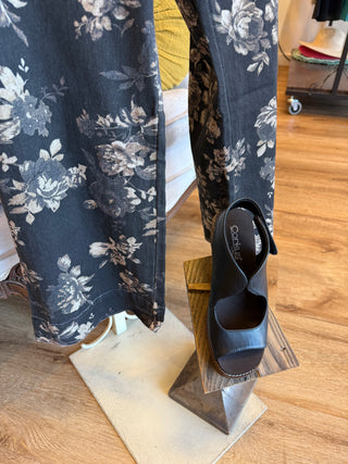 Black Floral Pant