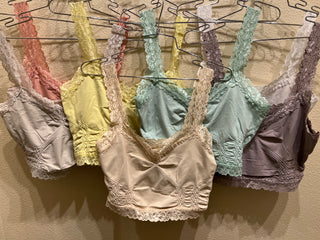 SEAMLESS BRALETTE WITH LACE IN BLACK, LATTE, WHITE, MEDITERRANEAN, PEONY, RUST AND CHIFFON.