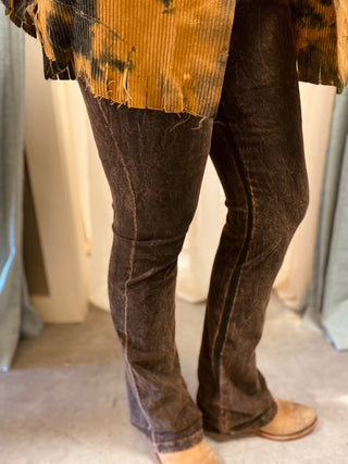 Black/Brown, Camel, Black, Denim Blue, Turquoise and Olive Yoga Pant